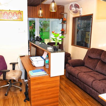 Bed and Breakfast Jn Residency Perungudi Chennai Exterior foto