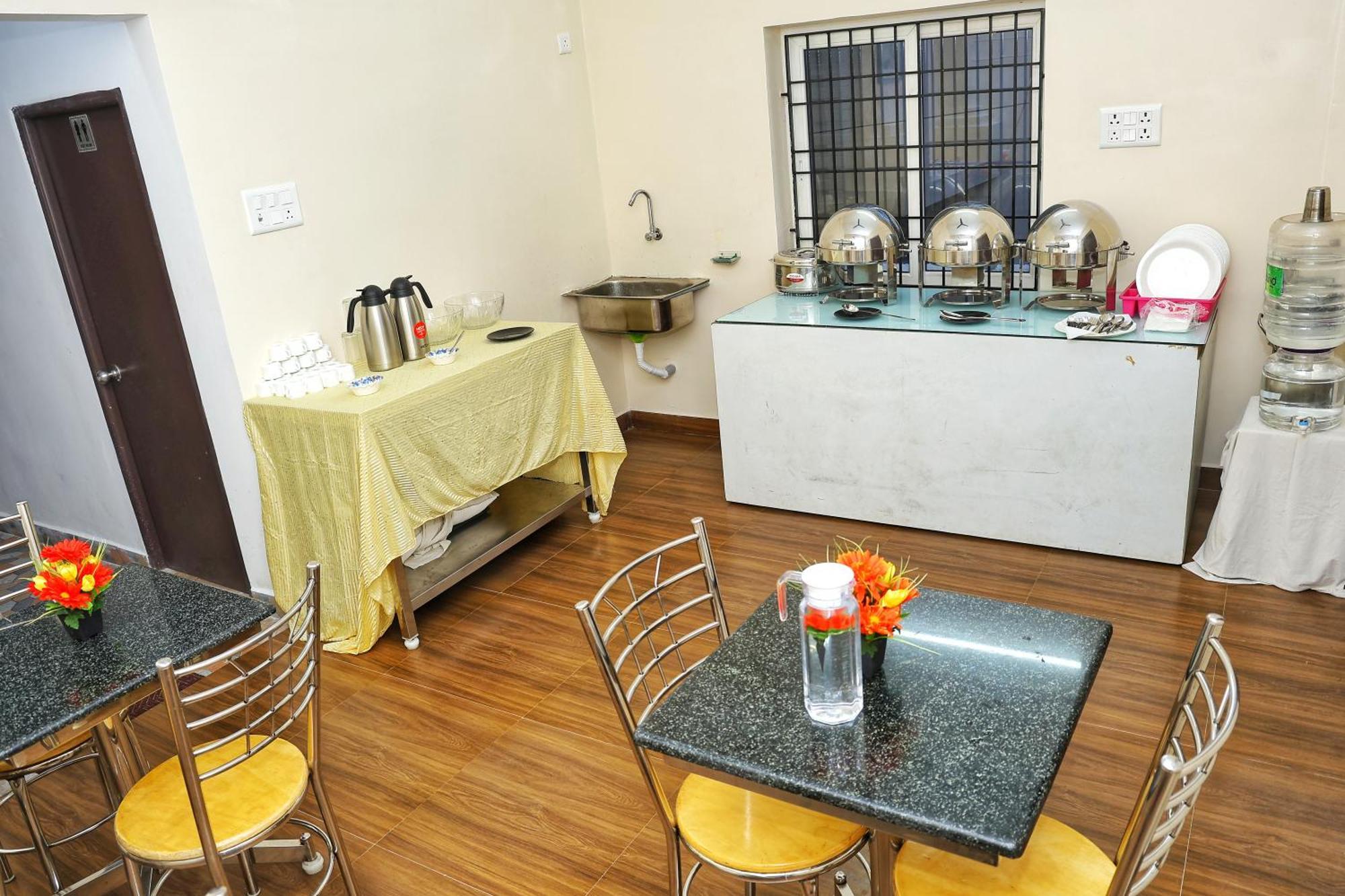 Bed and Breakfast Jn Residency Perungudi Chennai Exterior foto