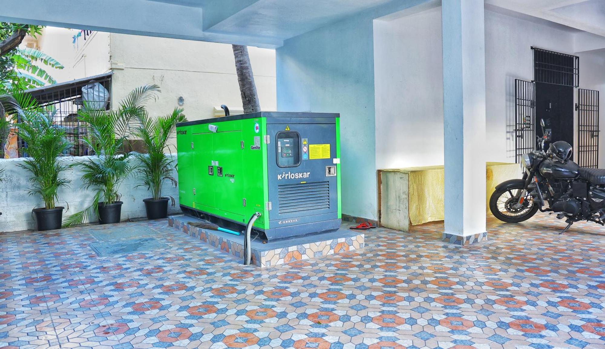 Bed and Breakfast Jn Residency Perungudi Chennai Exterior foto